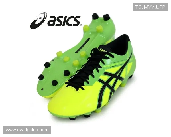 碎钉通勤足球鞋好看又实用打造潮流舒适日常穿搭优质热门风格选择